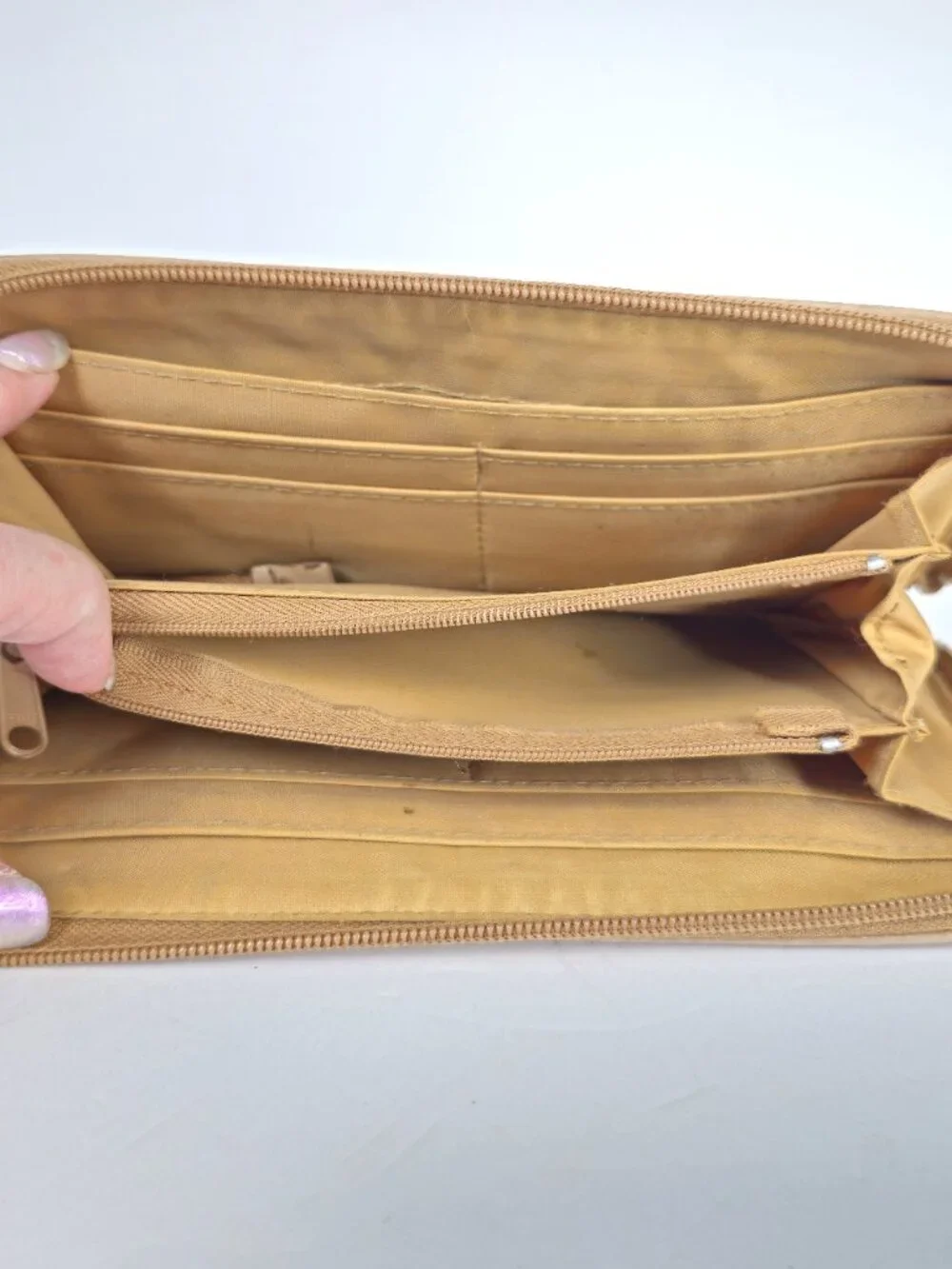 Vintage Genuine Eel Skin Tan Zip Around Wallet Retro Textured Organizer Clutch